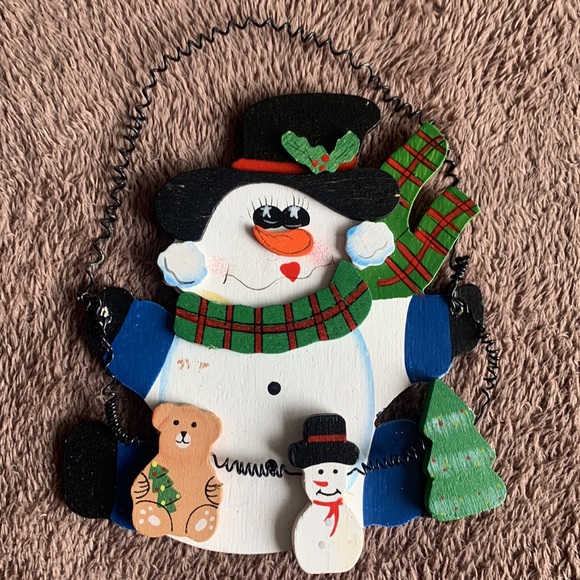 Christmas Decor 3 Piece Bundle - Picture 5 of 6